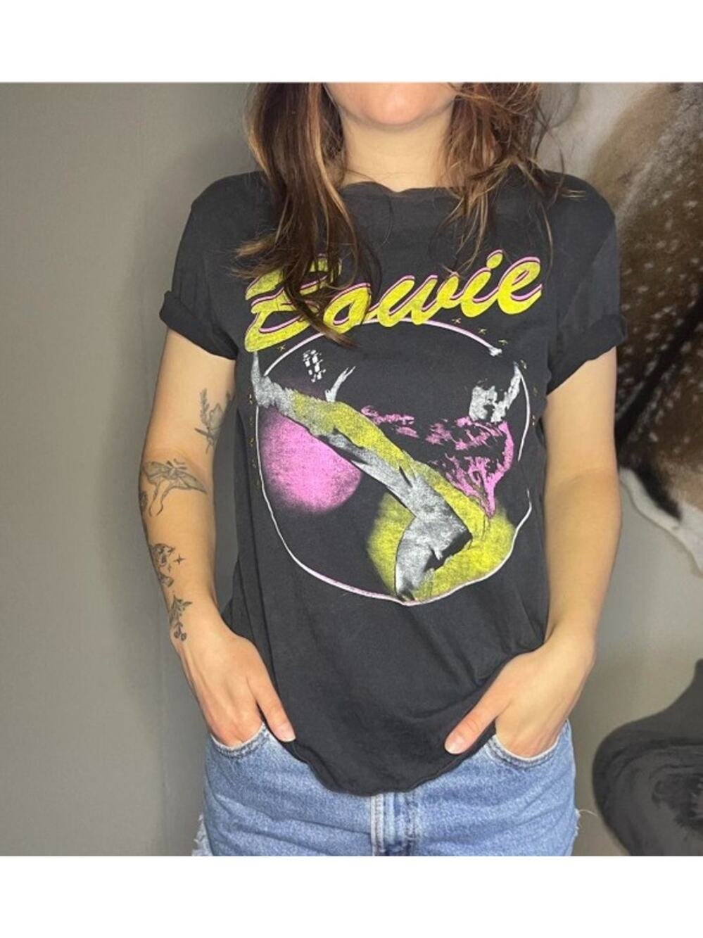 David Bowie Black Tee Diamond Dogs Style w/ Star Studs - Size Small